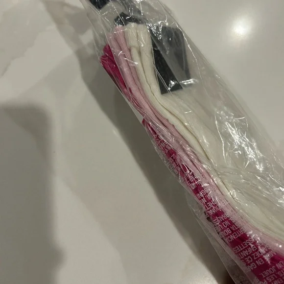 Gap Kids Pink White 3 Pack Socks Size M Fits Shoe 13-2 - Picture 5 of 5